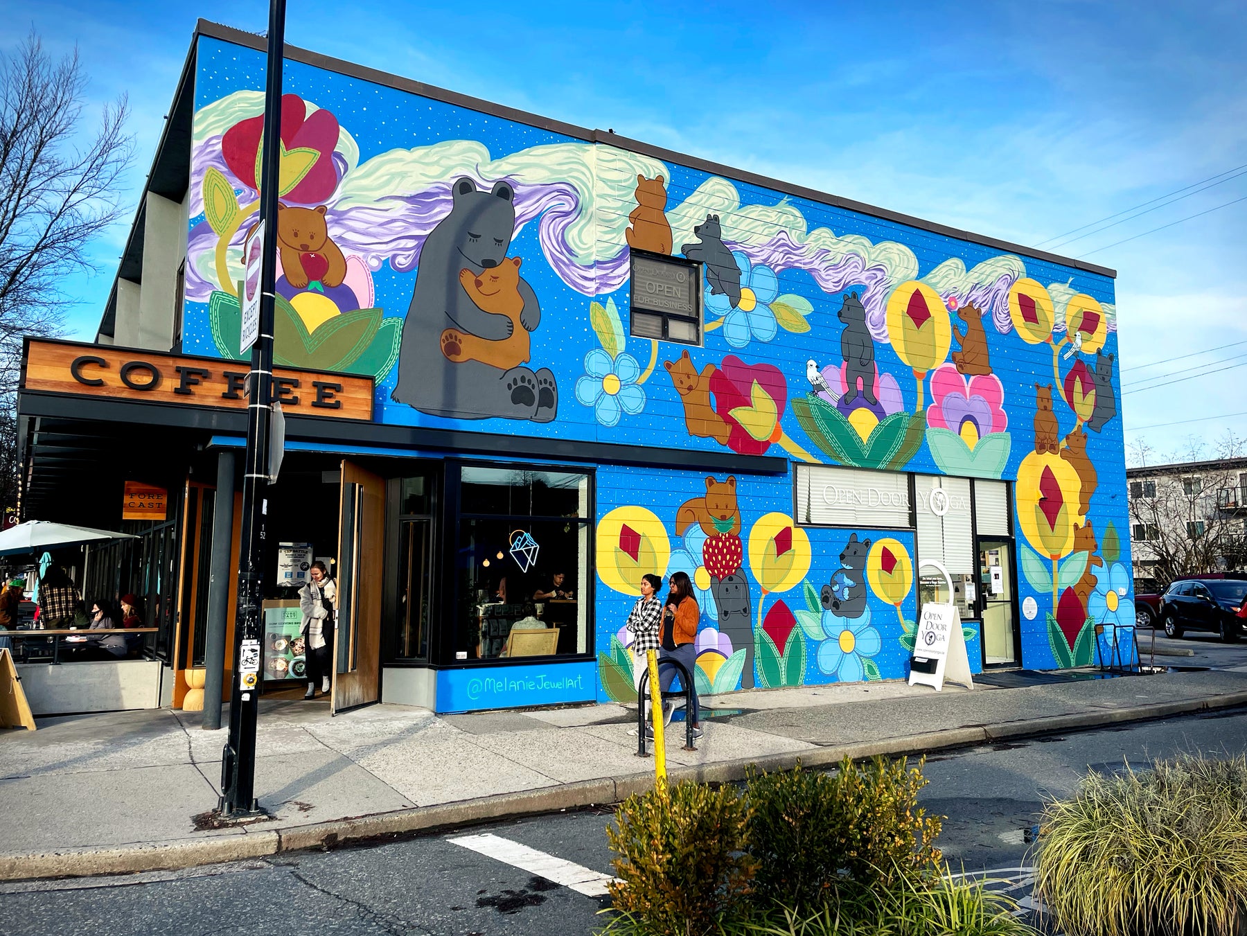 街中にアートを−Vancouver Mural Festival