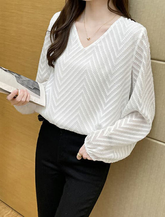 ボリュームスリーブ Vネックブラウス