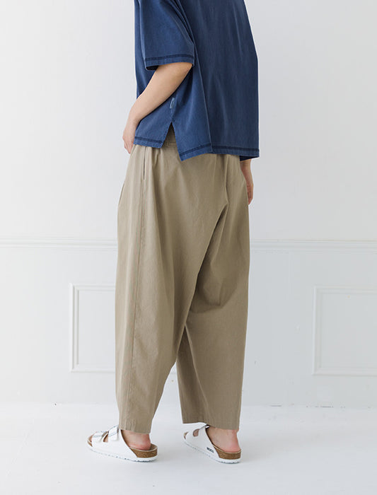 リラックスストレートパンツ