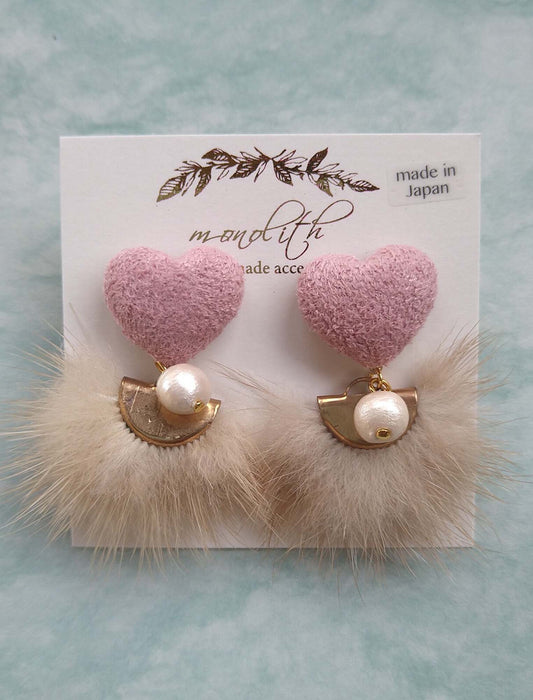 ファータッセルハートピアス