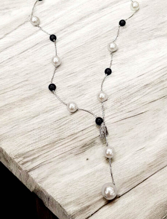 ビーズアクセント ロングネックレス