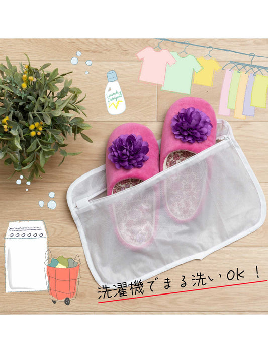 ボタニカルデザインのかわいいスリッパ　