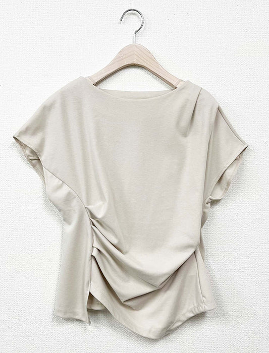 【近日入荷】アシンメトリータックフレンチスリーブトップス　※アイボリーは6月中旬入荷予定