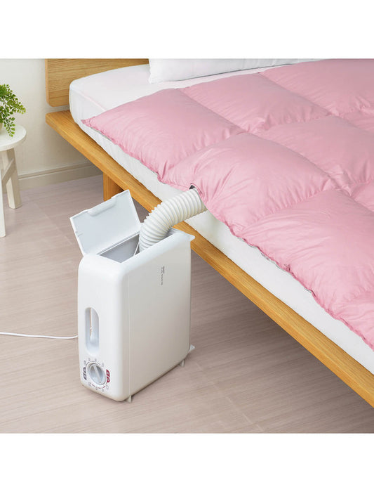 【メーカー直送(送料込)】＜ツインバード＞さしこむだけのふとん乾燥機 アロマドライ